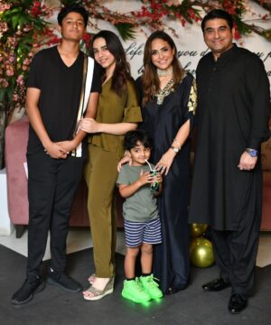 Nadia Khan Instagram - Hum....Mashallah