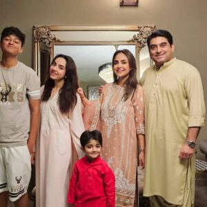 Nadia Khan Instagram - A VERY HAPPY EID MUBARAQ TO YOUR FAMILY FROM OURS ... EID 2023