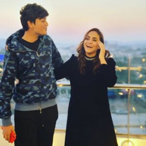Nadia Khan Instagram - WHEN YOUR SON IS 6 FEET 1  AT AGE 14 AND ASKS .. MOM WHY YOU ARE SO SHORT ??