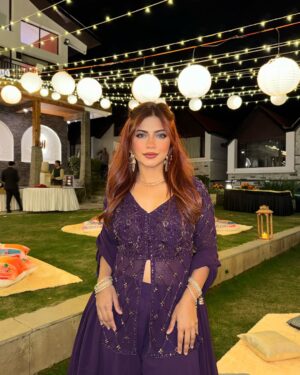Nagma Mirajkar Instagram - sangeet night was so much fun and the set up was so dreammyyy 🥹 missing everyone 💜

wearing: @asbaabofficial 
👠: @pabishfootwears