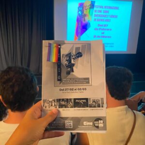 Naiara Awada Instagram - En esta sala estrenamos juntos nuestra primera peli . 15 años despues seguimos con la amistad mas VERDADERA que tengo . Te amo y me das muchisimo orgullo amigo @nicotete . Por muchas pelis juntos mas ! Vayan a verla!!!!! @loqueescribimosjuntos