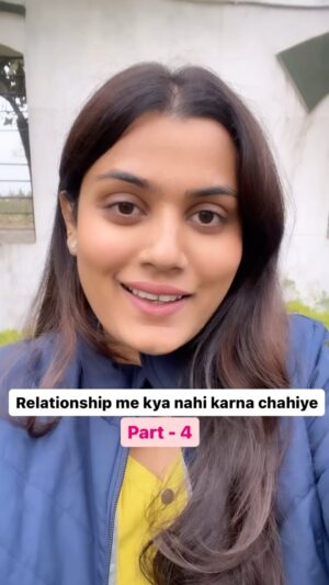 Naini Jain Instagram - Let’s break up par saal me kitni baar 😀
Jab sath hi rehna hai to ye bolna kyun hai 

#relationships #breakup #relationshipadvice #motivationalquotes #lovequotes #couplegoals #lessonlearned #behappy #changeyourmindset #staypositive #loveyourlife #instareels #hindivideo #tbt