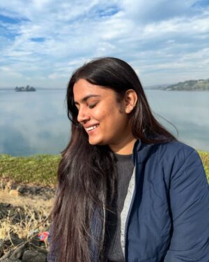 Naini Jain Instagram - मेरी हर मनमानी बस तुम तक बातें बचकानी बस तुम तक 🫶
Only legend’s like Irshad kamil & AR Rahman can make this beautiful song 🎵 Happy Birthday @arrahman sir you are the best 🤍 #arrahman #birthday #mondaymood #tbt