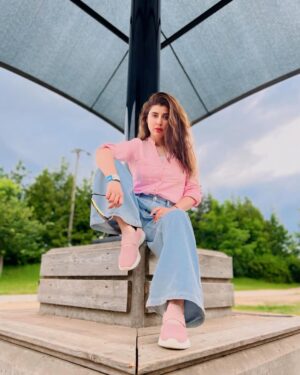 Najiba Faiz Instagram - The rebellious nature within me will never be extinguished😈
#najibafaiz