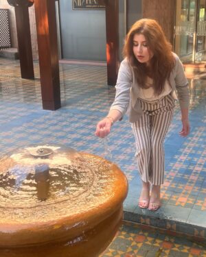 Najiba Faiz Instagram - In the garden of Hope miracles Bloom🫶🏻

#najibafaiz