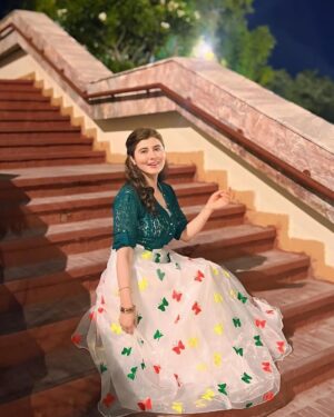 Najiba Faiz Instagram - Success is never owned, it is rented, and the rent is due every day.
اختر مو مبارک شه
عید مبارک
‏ Happy Eid
#najibafaiz