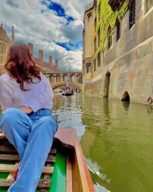 Najiba Faiz Instagram - The river teaches us to go with the flow, to adapt to the twists and turns of life🫶🏻 

#najibafaiz
