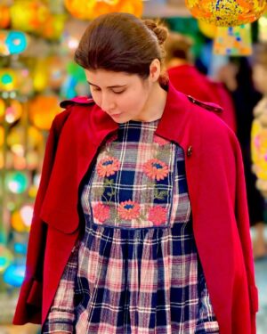 Najiba Faiz Instagram - Your simplicity makes you beautiful…

#najibafaiz