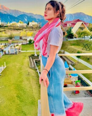 Najiba Faiz Instagram - Beauty is not the face Beauty is a light in the HEART…💓
 #najibafaiz