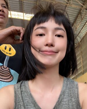 Nalinthip Sakulongumpai Instagram - สกายหรือฟ้า? 🔪🧶 #ปริศนาปมไหม