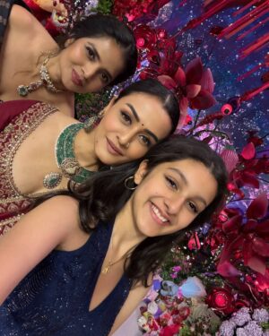 Namrata Shirodkar Instagram - #AboutLastNight…✨
Finale.. 🎉🪅🎊🍾🥳
Wishing the couple @nitieshreddy6 & Keerthi a lifetime of love and happiness!❤️❤️❤️