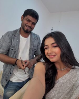 Nancy Roy Instagram - 🦢🌸✨………….some of my fvrt’s…♥️