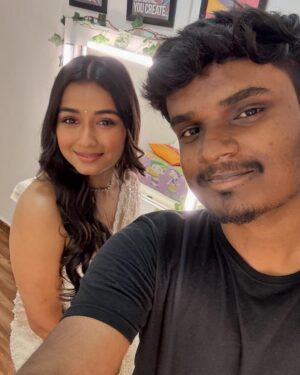 Nancy Roy Instagram - 🦢🌸✨………….some of my fvrt’s…♥️