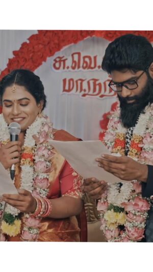 Nandhini Madesh Instagram - அன்பிற்கும் உண்டோ அடைக்குந்தாழ் ❤️

Cheers to more laughters , DV ❤️ @dudevicky_dir 

Moments beautifully captured by @weddingsbygodsongnanaraj 🤍

#ivalnandhini  #dudevicky #selfrespectmarriage