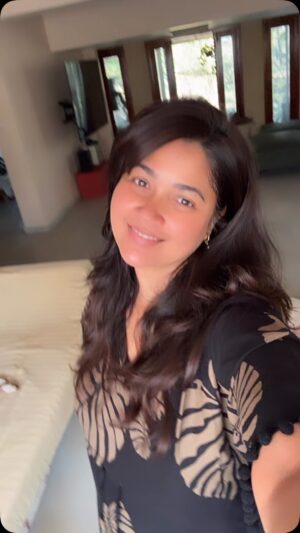 Narayani Shastri Instagram - Cheapster 🙄