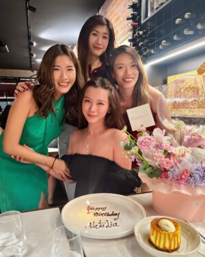 Natalia Ng Instagram - Thank you for stayin’ Feb-ulous with me all through March too 💋🎂🎈 #NataliaTurnsXX

Caught a meddlesome bug from my toddler that took a hit on my social calendar for 2 weeks. Having lived through the era of Covid, no steam was lost albeit delayed celebrations 🥳 

Grateful always for the love from my golden circle 🌟💫