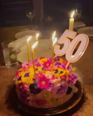 Natalie Imbruglia Instagram - It’s been a magical week celebrating  turning 50yrs old!! To all my friends and family who went above and beyond to make me feel special this week, THANK YOU!! I’ve never felt more loved and appreciated!! 50 feels great!! 
#1975 #50andfabulous