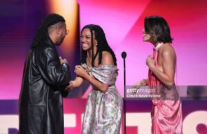 Natalie Morales Instagram - I love the @filmindependent Spirit Awards, it’s the funnest, and getting to see and support all of my fellow indie filmmakers is always the best. @therealsonequa and I were so honored to present @jomofray with the award for Best Cinematography for @nickelboysmovie ! Second to last photo is Sonequa desperately whispering to me under her breath “ CAN I OPEN ITTTTTTT” 

Have i mentioned how much i absolutely love @therealsonequa ? 

Styling by @kimmyerin 
Hmu by @nicoincognito 
Dress @silviatcherassi 
Jewelry @sterlingforever