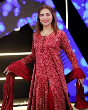 Natasha Ali Instagram - @harlamhapurjoshofficial @waseembadami_official  wardrob by @laceforgrace @arydigital.tv