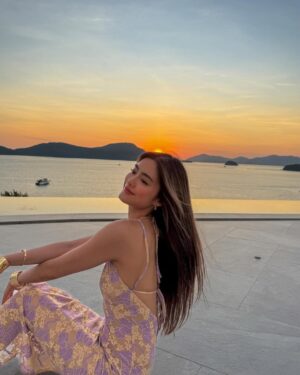Nattasha Bunprachom Instagram - Favorite moment of the day & another favorite sunset spot in Phuket #nofilterneeded
#yoghurtchecked