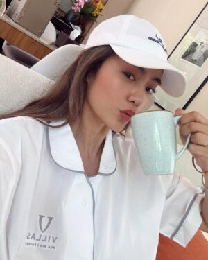Nattasha Bunprachom Instagram - ทนแดดครับ 🌞