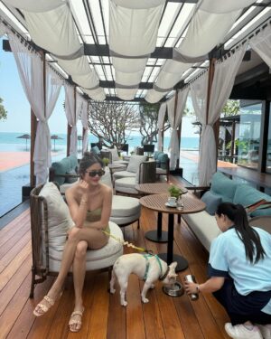 Nattasha Bunprachom Instagram - ทนแดดครับ 🌞