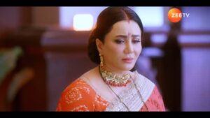 Nausheen Ali Sardar Instagram - Mit gaye hain Maa-bete ke beech ki dooriyaan, ab Karishma kaise degi inhein maat? Dekhiye #Vasudha, har roz, raat 10:00 baje, sirf #ZeeTV par.

#DailyPromo
@nausheenalisardar 
@abhishekly 
@i_pratiksha__rai