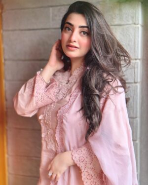 Nawal Saeed Instagram - @sohaye.official 🌸
