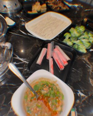 Nawal Saeed Instagram - The day has to end with me dropping something on my clothes this time it was the salad tray in picture #5 🤦🏻‍♀️ #anywaysmybestfriendwinsasaphotographer