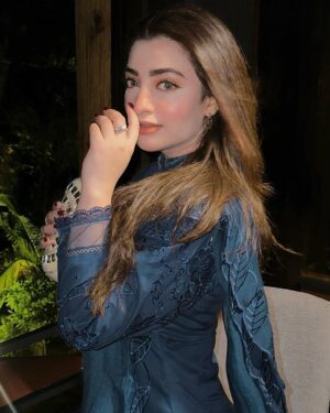 Nawal Saeed Instagram - - 💙

Wearing @husneara.pk 
Clutch @curatedstoreonline 
Heels @shopelegancia