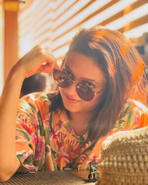 Neeta Pillai Instagram - 🧡
#makingmemories #life #lettinggo
