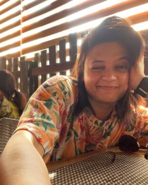 Neeta Pillai Instagram - 🧡
#makingmemories #life #lettinggo