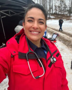 Nicola Correia Damude Instagram - Head Nurse Feriera Reporting for Duty!👩🏻‍⚕️🩺Watch the New episode of @skymedtvseries tonight on @cbc and @cbcgem 🌲🌲🌲 @praneetakilla @natashacalis @skymedtvseries #skymed @skymedtvseries @paramountplus @cbc @aaron_ashmore @shmorgee @im2fancy_ @thomasgelms @kheonstmichaelclarke @im2fancy_ @sydneykuhne @vanessapiazza1 @juliepuckrin @sorchavasey