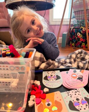 Nicole Franzel Instagram - my valentines ❤️ swipe to see Arrow writing out his valentine cards 🥹