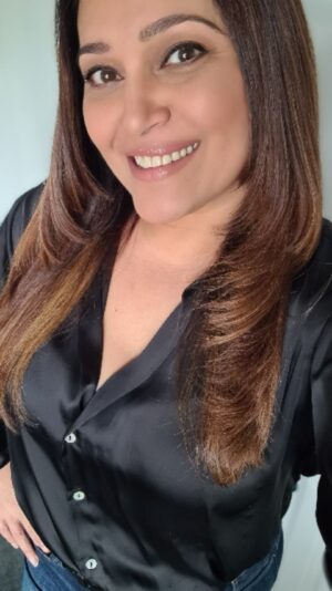 Niki Aneja Walia Instagram - Comparison is a thug that robs your joy. 

#believeinyourself #selfworth #selflove #motivation #nikianeja #nikiwalia #nikianejawalia #reelitfeelit #instafam #love #gratitude