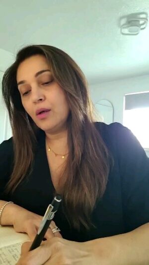 Niki Aneja Walia Instagram - I Hated Math , Any one else ? 😆