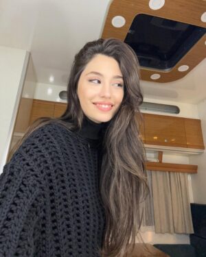 Nilsu Yılmaz Instagram - 🩵