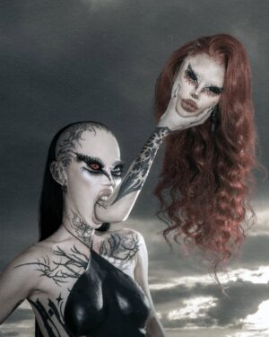 Niohuru X Instagram - Spooky vday bless 4 yall from me & sister @m1ssjadeso 🩸🦇🖤. Are we traumatizing the chas3rs or what ?! 
.
Mug: @vampirechinese
Photography: @dmvrtinez.jpg
Photo Manipulation: @ricardow.cn
Looks: @hausofpuglielli
Accessories: @alexislerma7 @thearchshow