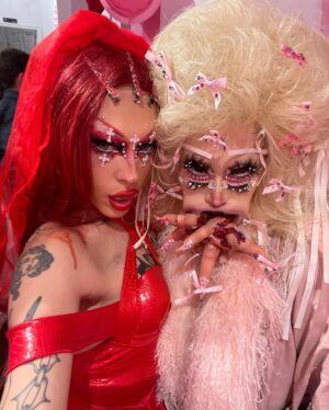 Niohuru X Instagram - BL00MED for @creepy.gals last night at @superchiefgalleryla 🎀🩸🦇