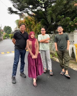 Nissa Sabyan Instagram - Kedatangan Boss nya @milanamusiknusantara