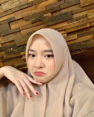 Nissa Sabyan Instagram - Gimana udah trending berapa gesss?