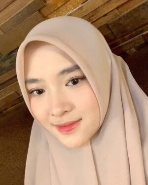 Nissa Sabyan Instagram - Gimana udah trending berapa gesss?