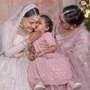 Nusrat Imroz Tisha Instagram - Moments to cherish forever! 
Congratulations @priyo_adnan_bhai @mehazabien 
PC: @ata.m.adnan 

#tisha #nusratimrosetisha #imrose @farooki_mostofa #weddingceremony #ilhamnusratfarooki
