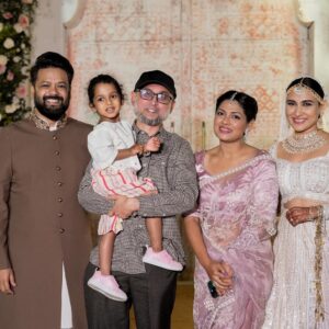 Nusrat Imroz Tisha Instagram - Moments to cherish forever! 
Congratulations @priyo_adnan_bhai @mehazabien 
PC: @ata.m.adnan 

#tisha #nusratimrosetisha #imrose @farooki_mostofa #weddingceremony #ilhamnusratfarooki