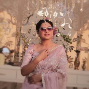 Nusrat Imroz Tisha Instagram - Wedding season going on.
Pc: @tahsin_rahman 

#tisha #nusratimrosetisha #imrose #weddingseason