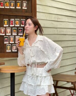 Nuttanicha Dungwattanawanich Instagram - เธอๆๆๆ ☺️ 

@lookbooklookbook