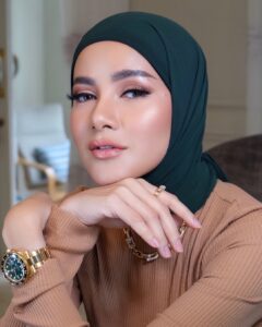 Actress Olla Ramlan HD Photos and Wallpapers March 2025