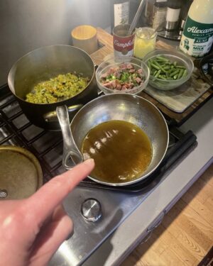 Paget Brewster Instagram - Pea soup !