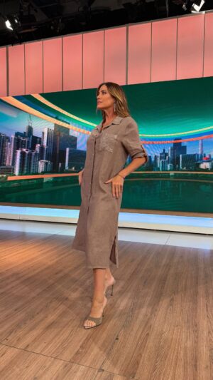 Pamela David Instagram - ¿Lindo no? Hermoso para mi 🫶🏻 @vars_ok 

Peinado @martinreyledesma 
Make Up @rocolagos 

@rickiprensa 🤝🏼