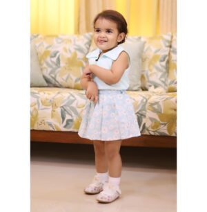 Pankhuri Awasthy Rode Instagram - #collaboration with @firstcryindia 

Summer is here, and it’s time to refresh the kids’ wardrobe with breezy skirts, comfy cotton shorts, and playful coord sets! I always look for soft, breathable fabrics that keep them cool and stylish. Plus, fun summer colors make dressing up even more exciting! Radhya and Raditya love the fit so much—they feel super comfortable and refuse to get out of them! ☀️✨

Head to Firstcry.com and use my code “PankhuriSS1” for 50% off on fashion & 42% off everything else!

@firstcryindia #FirstcrySpringSummer25 #splashinsummer2025 #firstcryfashion #FussNowAtFirstcry #firstcryIndia #firstcry #shopatFirstcry✨